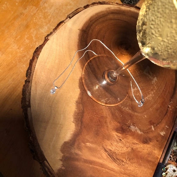 NWT Beautifully crafted Oblong Diamond simulant - Picture 6 of 10